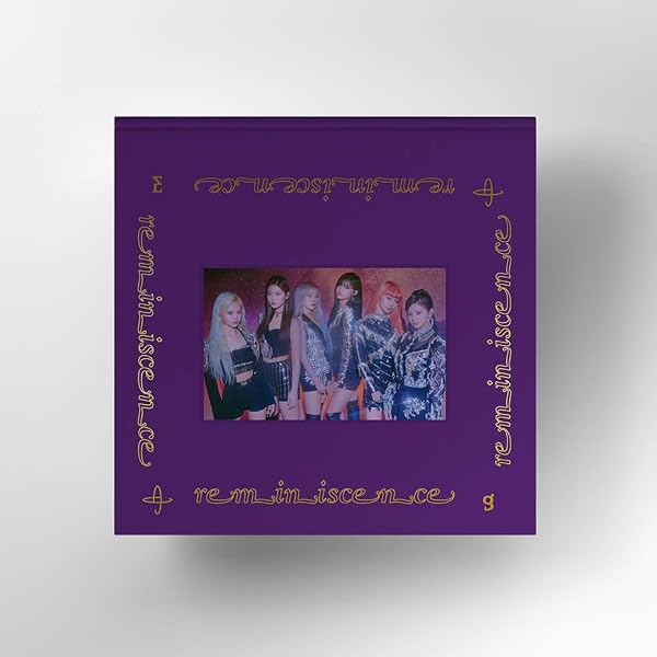 EVERGLOW - Hush (incl. 64pg booklet, mini postcard set, photo card